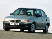 Opel Astra F Седан
