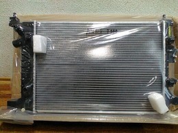 Радиатор охлаждения ДВС Chevrolet Aveo T300 м/т (1.4л) новый неоригинал