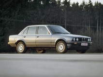BMW 3er II (E30) Седан
