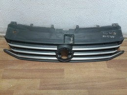 Решетка радиатора Volkswagen Polo 6ru853653 Polo седан