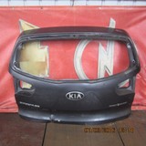 Крышка багажника Kia Sportage с дефектом