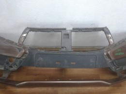 Бампер передний Lada X-Ray oem 6202281362 для Акура