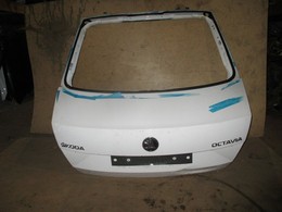 Крышка багажника Skoda Octavia